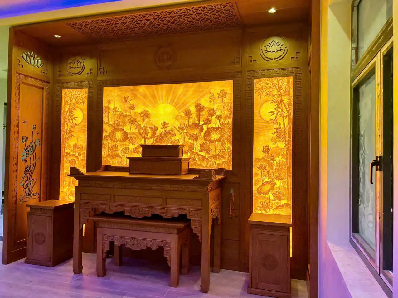 Tranh thờ Trúc Chỉ