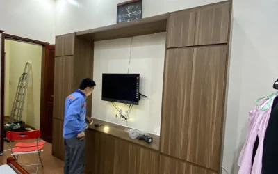 Thi công Tủ Quần Áo Kết Hợp Kệ Trang Trí